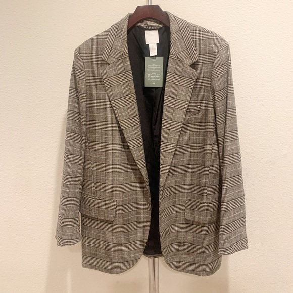 H&M Jackets & Blazers - Price firm. Oversize Plaid Blazer.